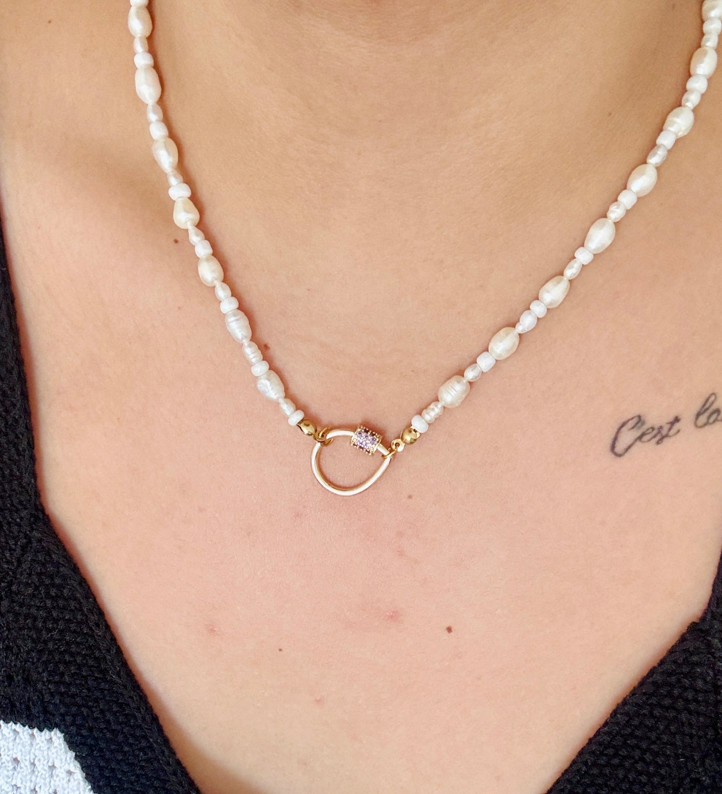 Shell and pearls necklace